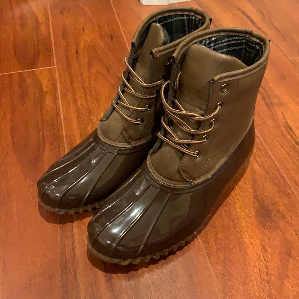 Duck Boots